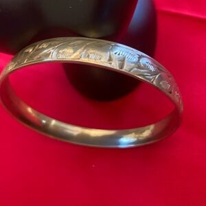 Vintage Silver Color Engraved Bangle Bracelet